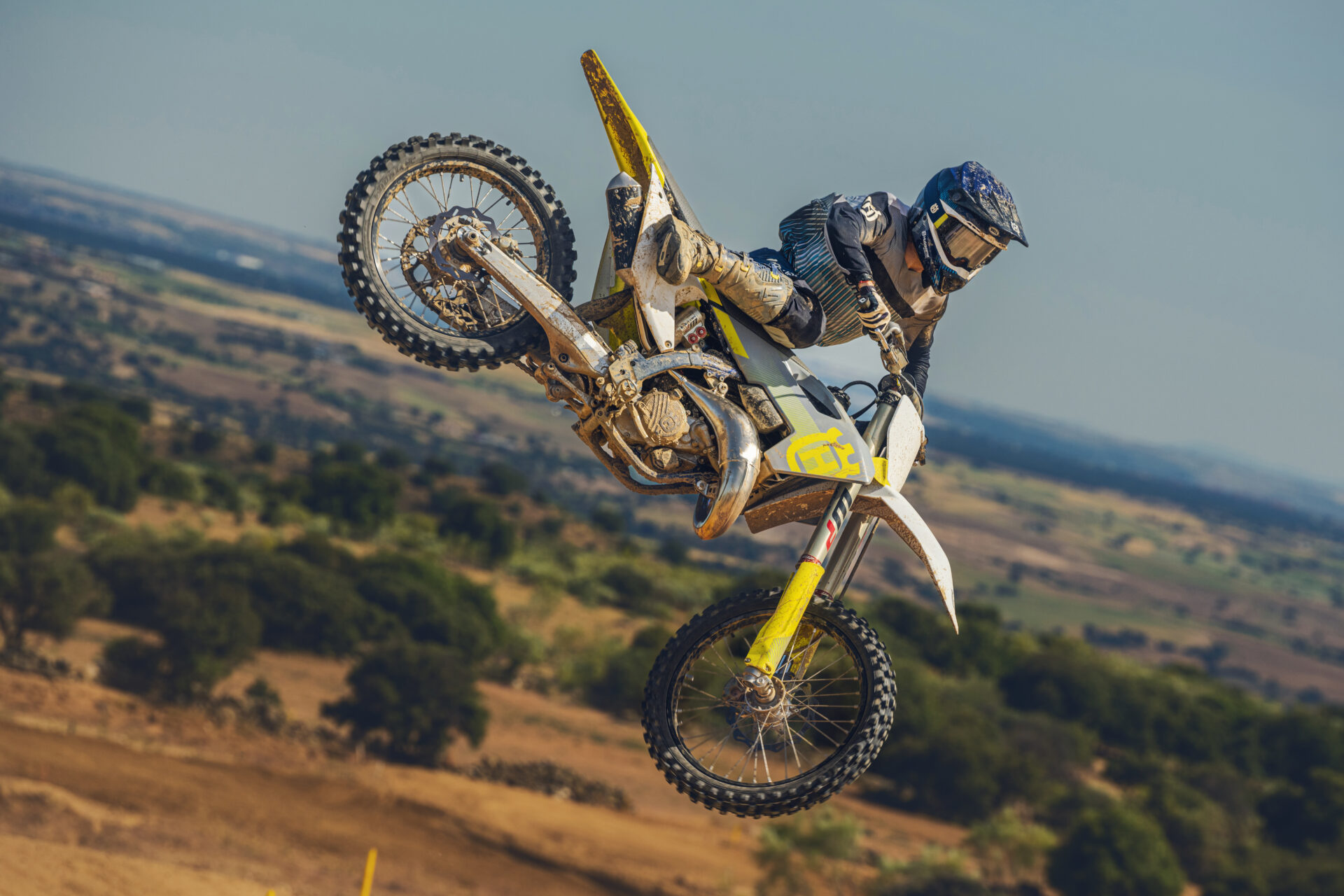 WP SUSPENSION TEAMS UP WITH RIDIn´SMOKE